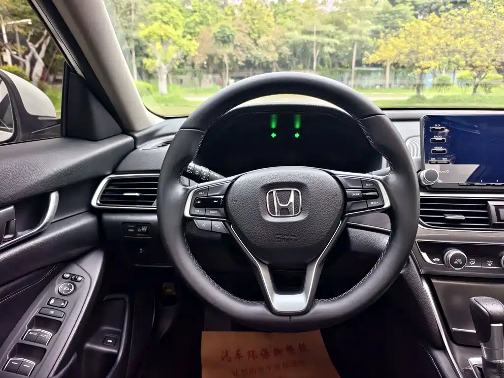 Honda Accord 2021 — фото 7