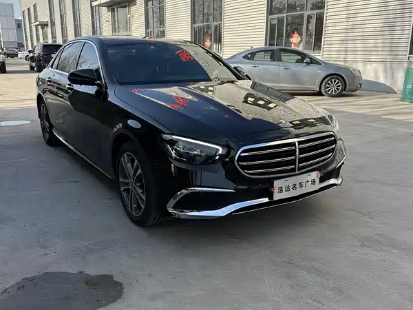Mercedes-Benz E-Class 2022