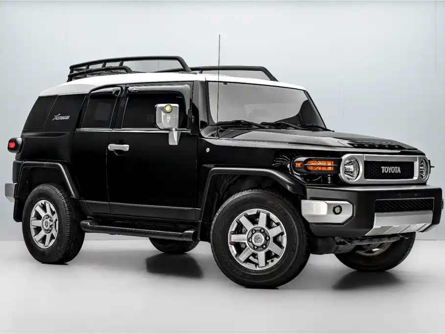 Toyota FJ Cruiser 2020 — фото 3