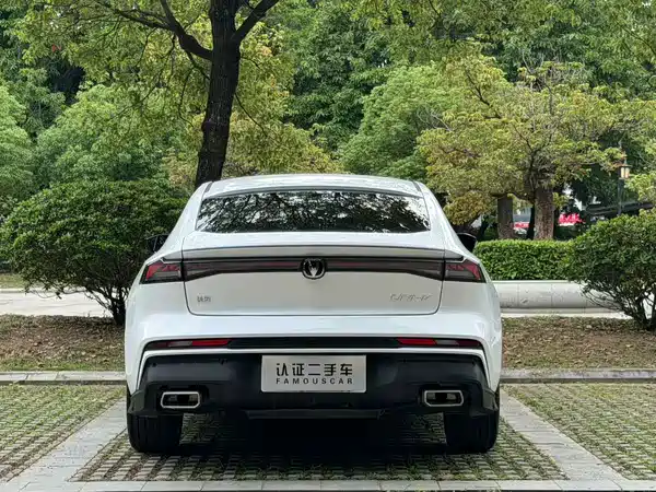 Changan UNI-V 2024