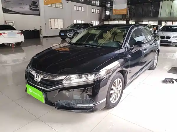 Honda Spirior 2016