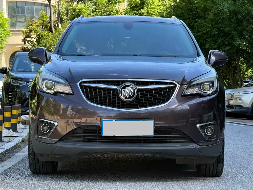 Buick Envision Plus 2018 — фото 1