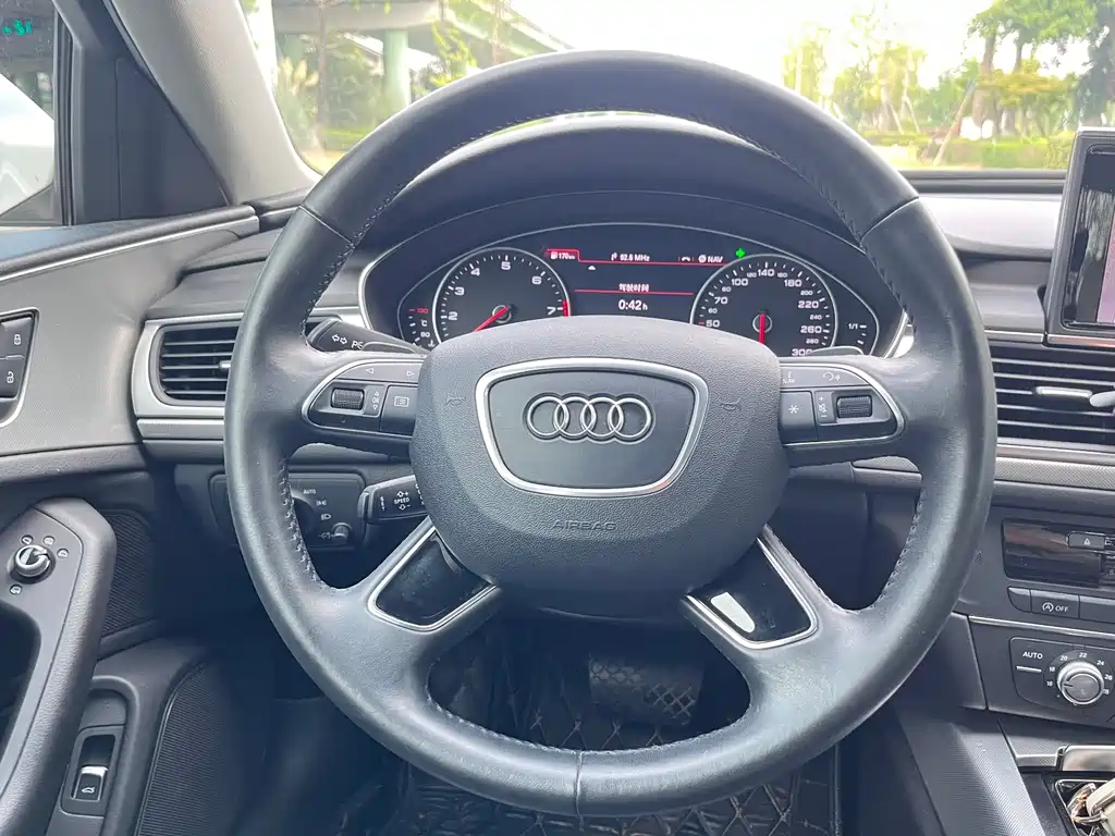 Audi A6L 2017 — фото 13