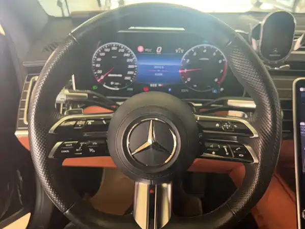 Mercedes-Benz S-Class 2023