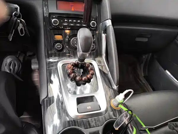 Peugeot 3008 2014
