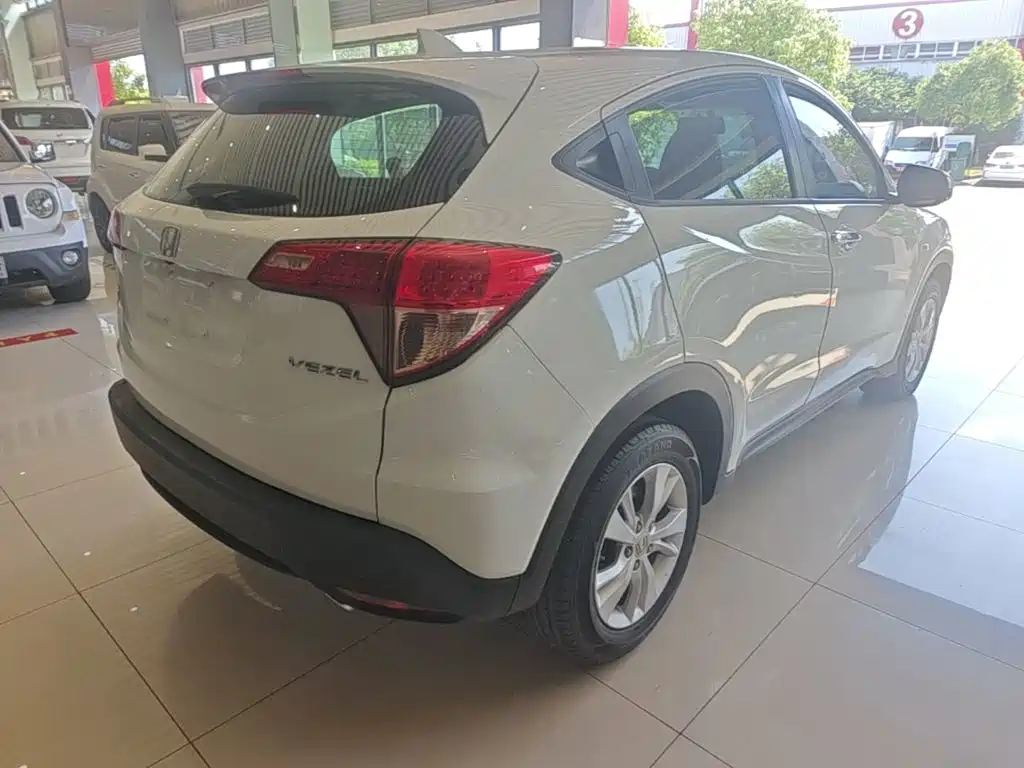 Honda Vezel 2015 — фото 7