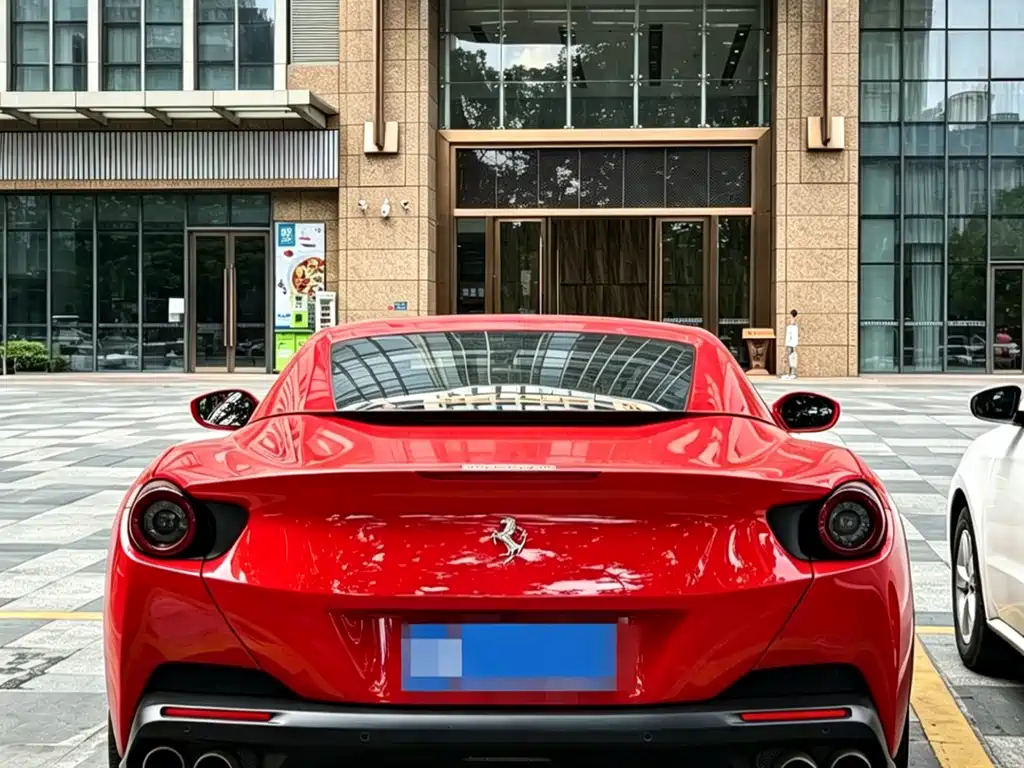 Ferrari Portofino 2019 — фото 3