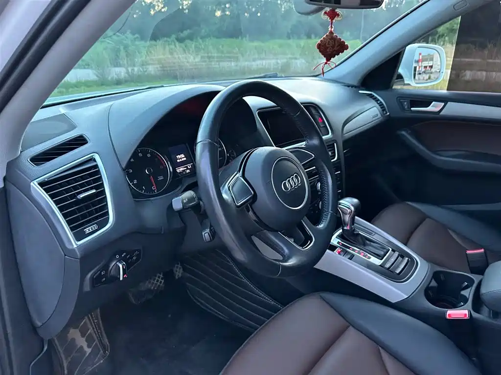 Audi Q5 2017 — фото 14
