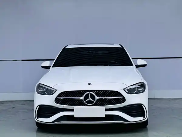 Mercedes-Benz C-Class 2022
