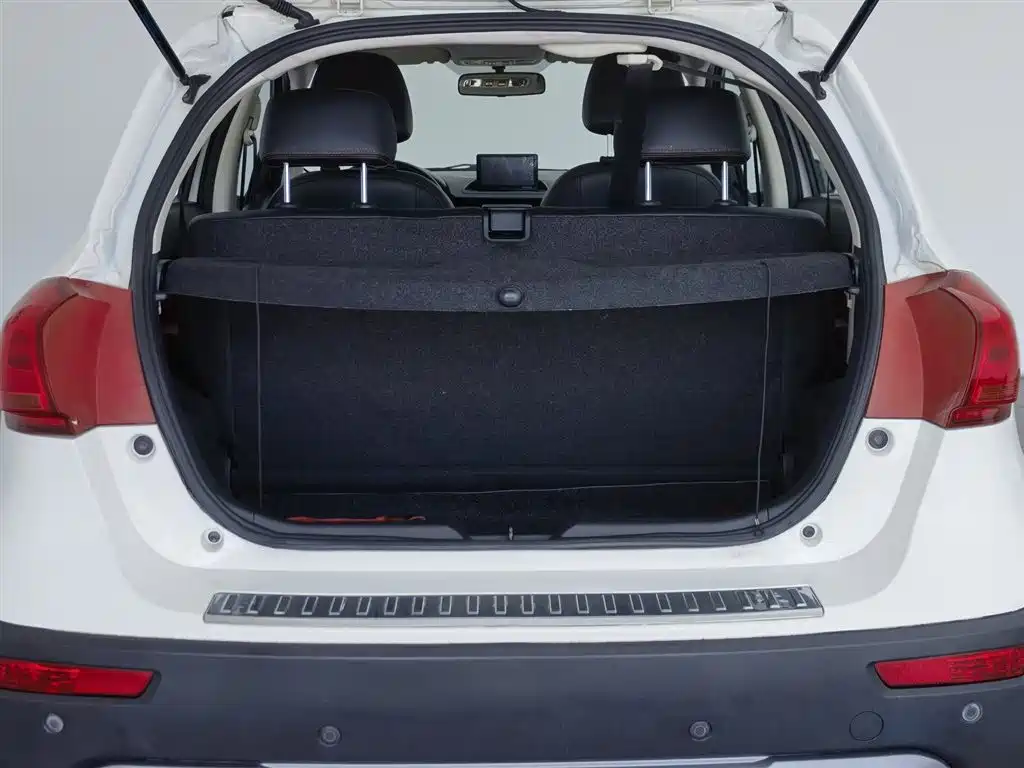 Haval H1 2017 — фото 16