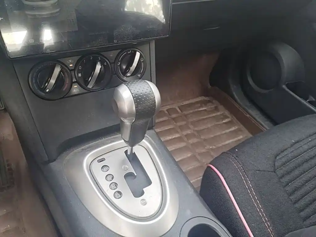 Nissan Qashqai 2014