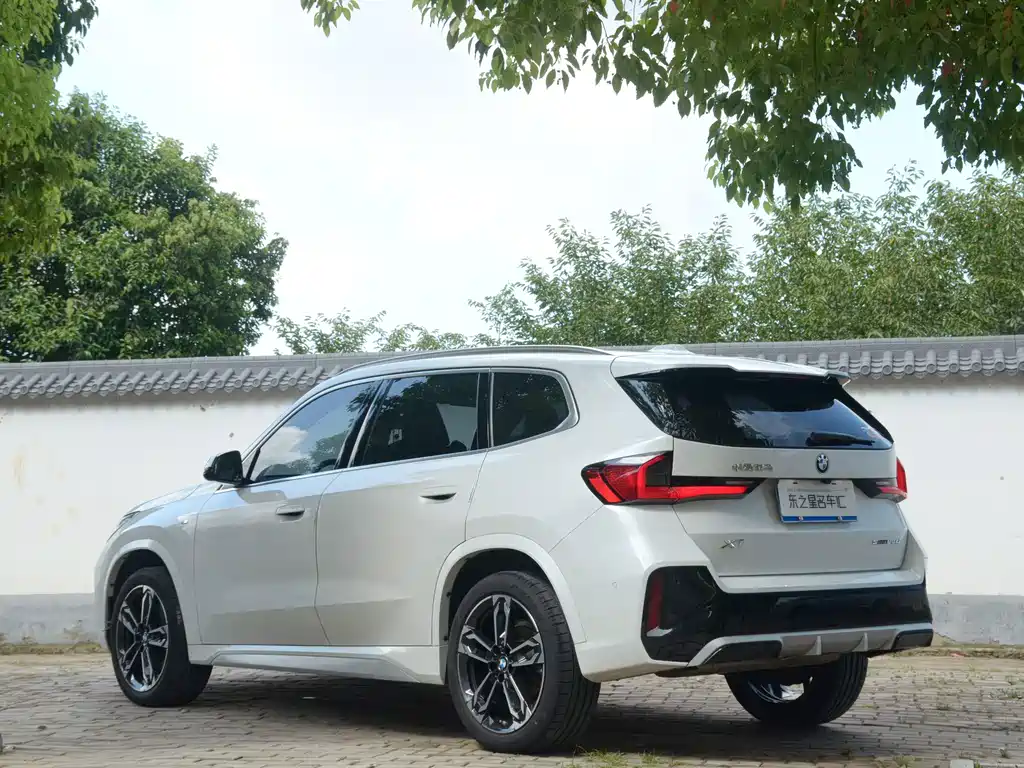 BMW X1 2023 — фото 13