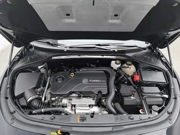 Buick LaCrosse 2022