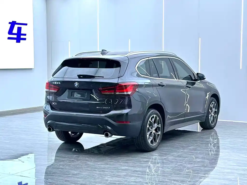 BMW X1 2021 — фото 13