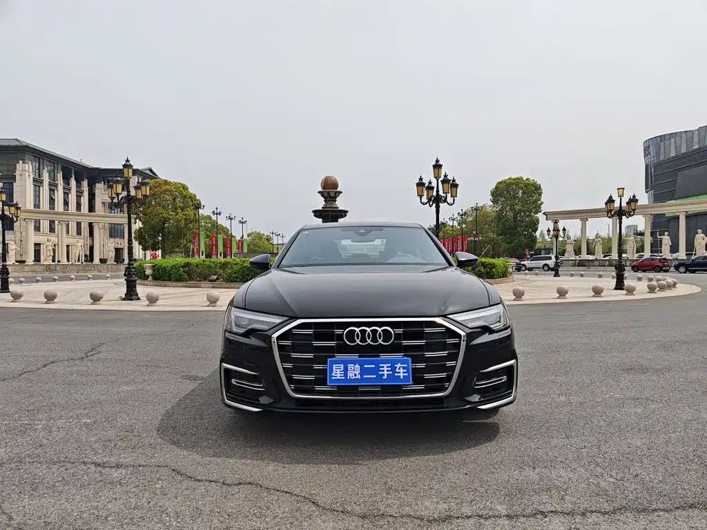 Audi A6L 2023