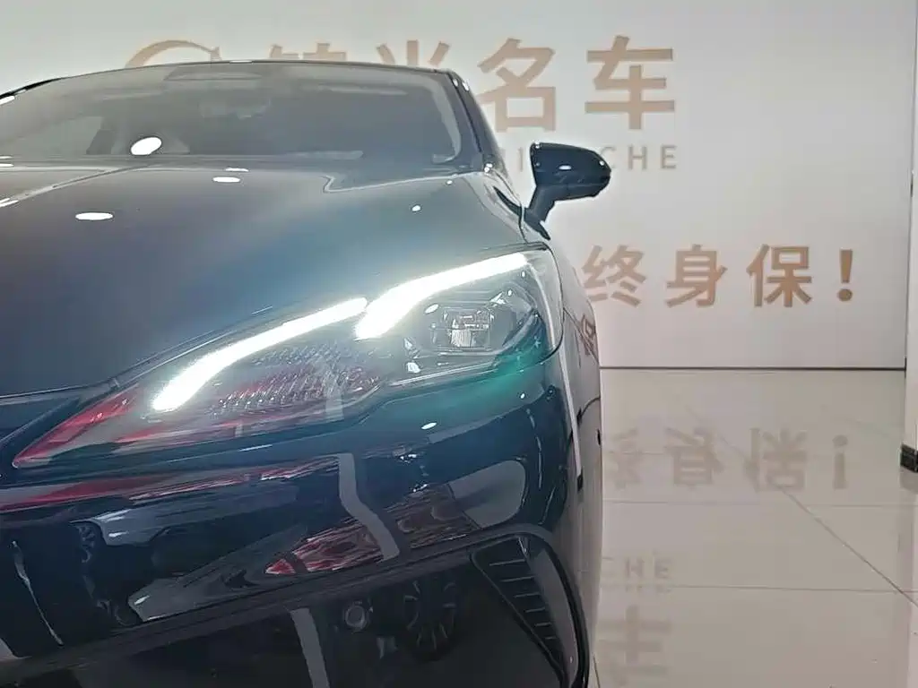 BYD Seal 05 DM-i 2025 — фото 4