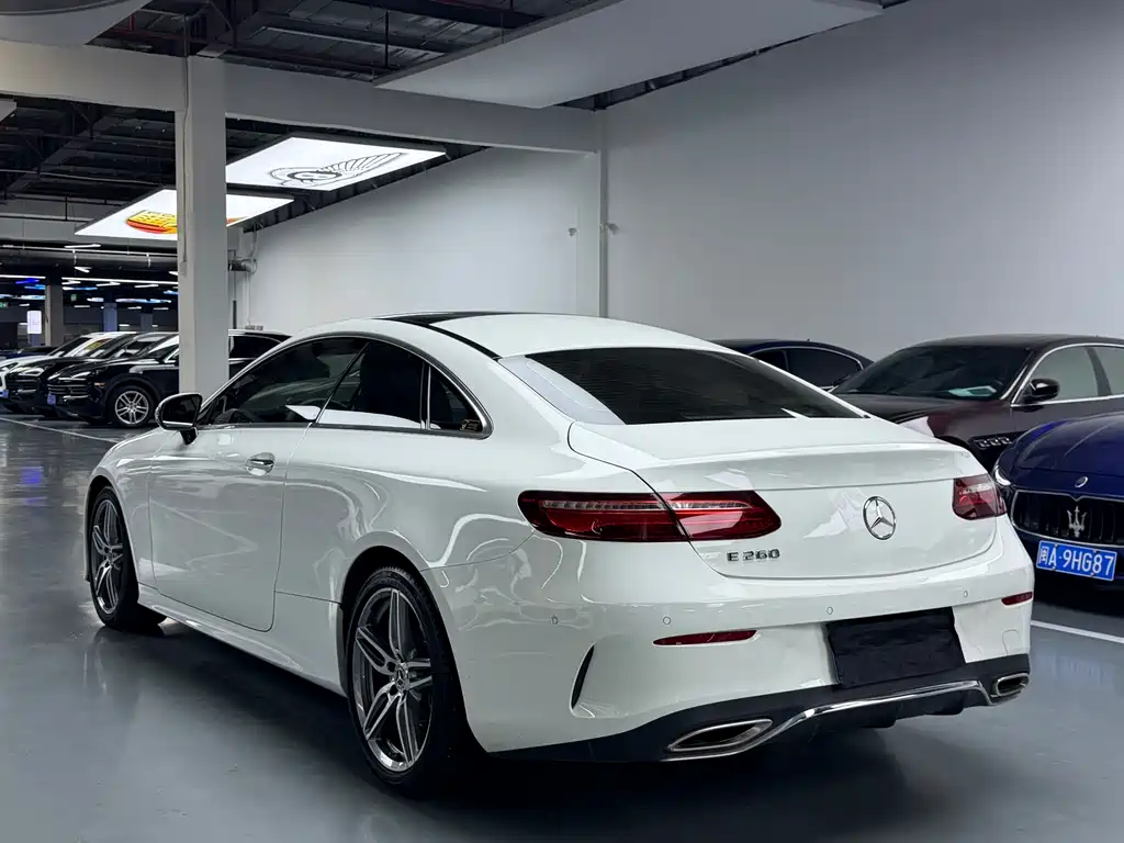 Mercedes-Benz E-Class 2020 — фото 21