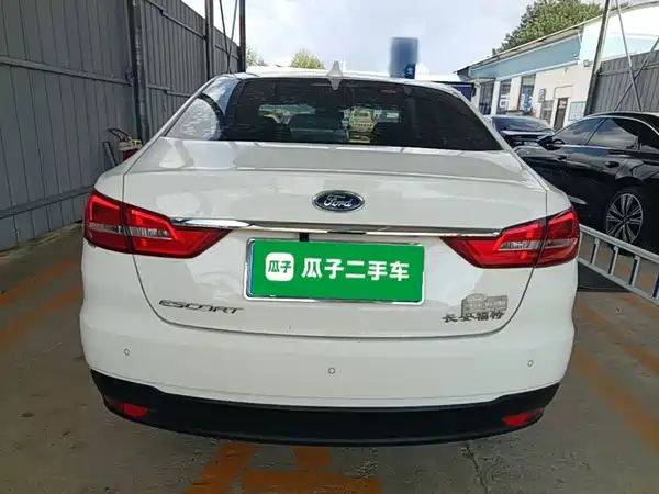 Ford Escort 2019