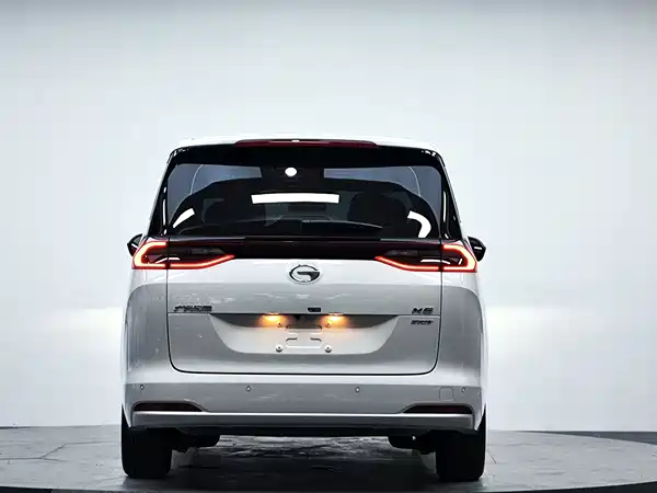GAC Trumpchi M6 2022