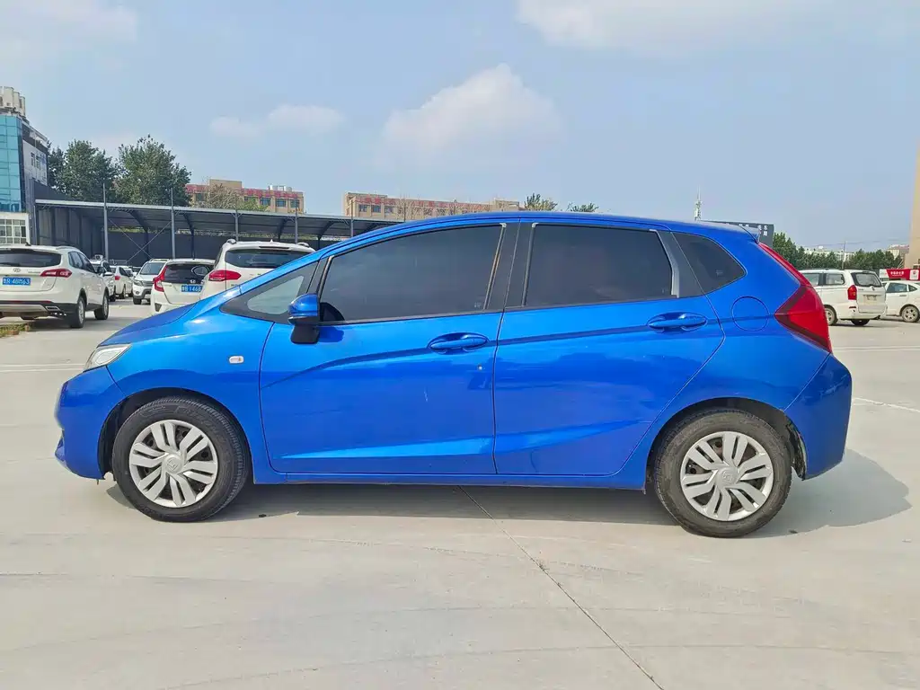 Honda Fit 2015 — фото 3