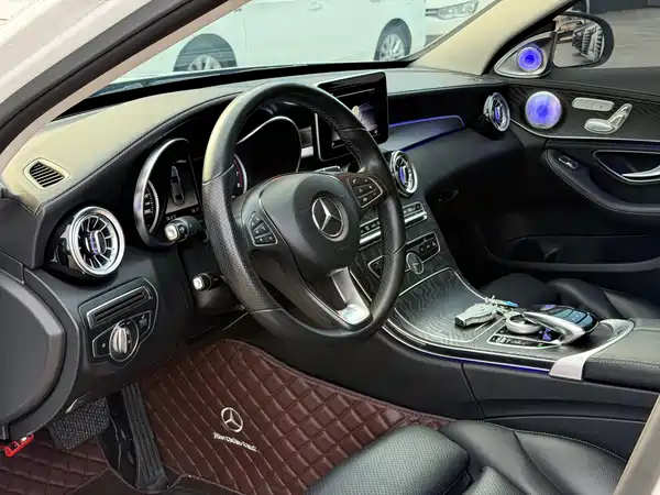 Mercedes-Benz C-Class 2018
