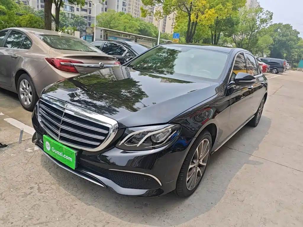 Mercedes-Benz E-Class 2019