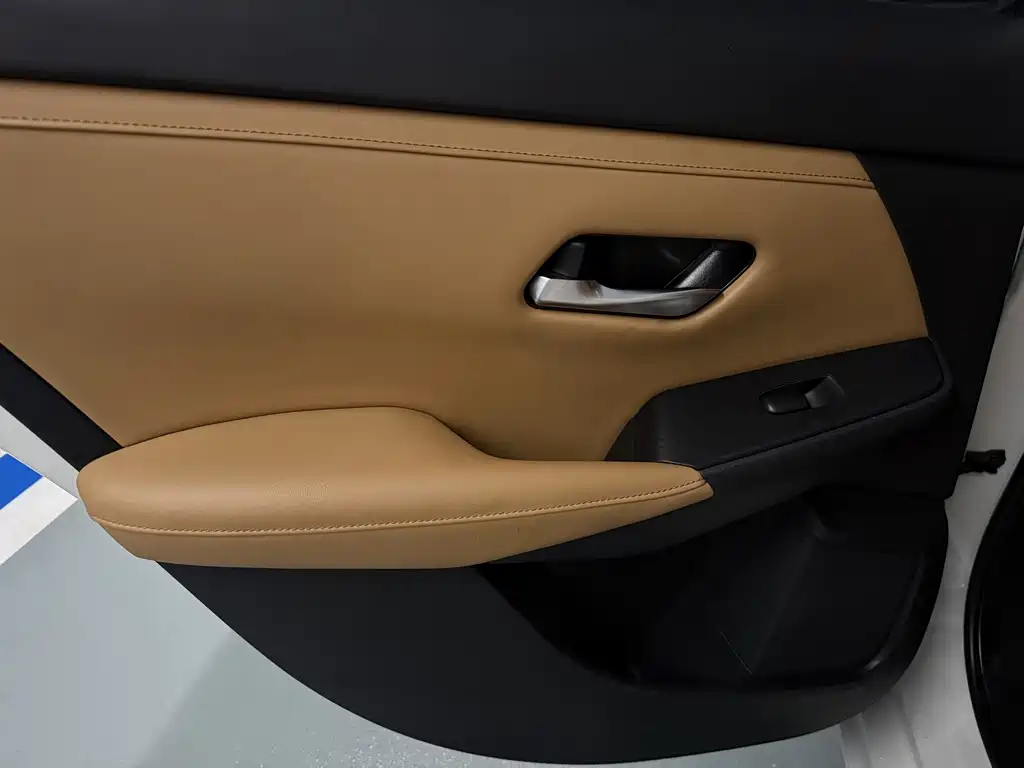 Nissan Sylphy 2019 — фото 13
