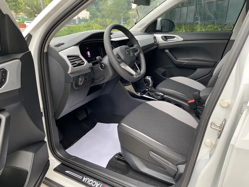 Volkswagen Tacqua 2022