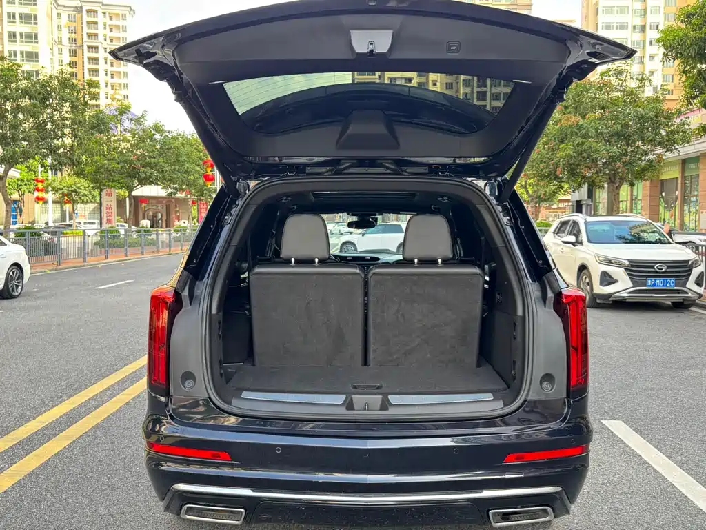Cadillac XT6 2020 — фото 26