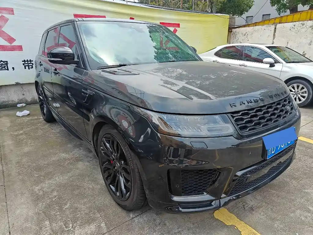 Land Rover Sport 2021