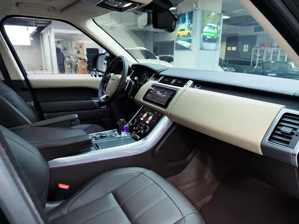 Land Rover Range Rover Sport 2018 — фото 20