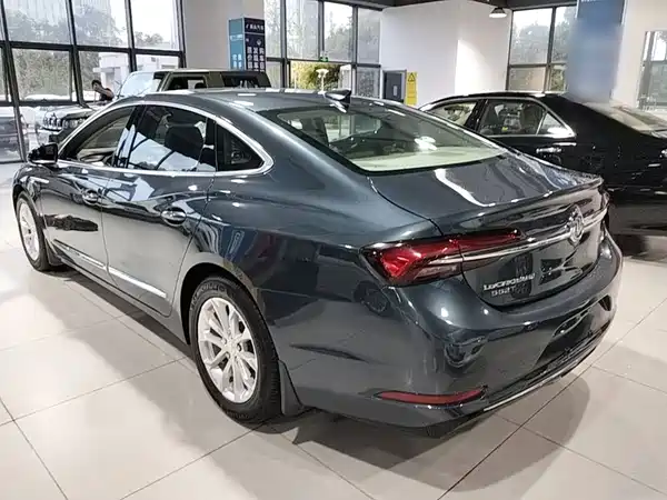 Buick LaCrosse 2021