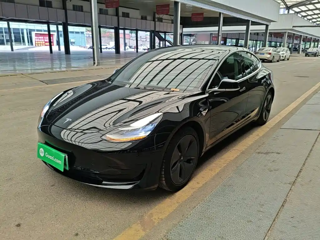 Tesla Model 3 2020 — фото 2