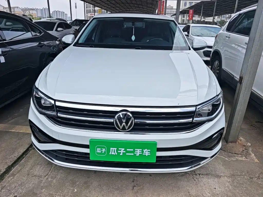 Volkswagen Bora 2024