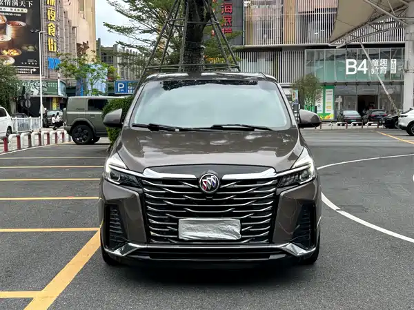 Buick GL8 2023