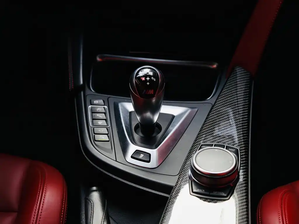 BMW M4 2020 — фото 20