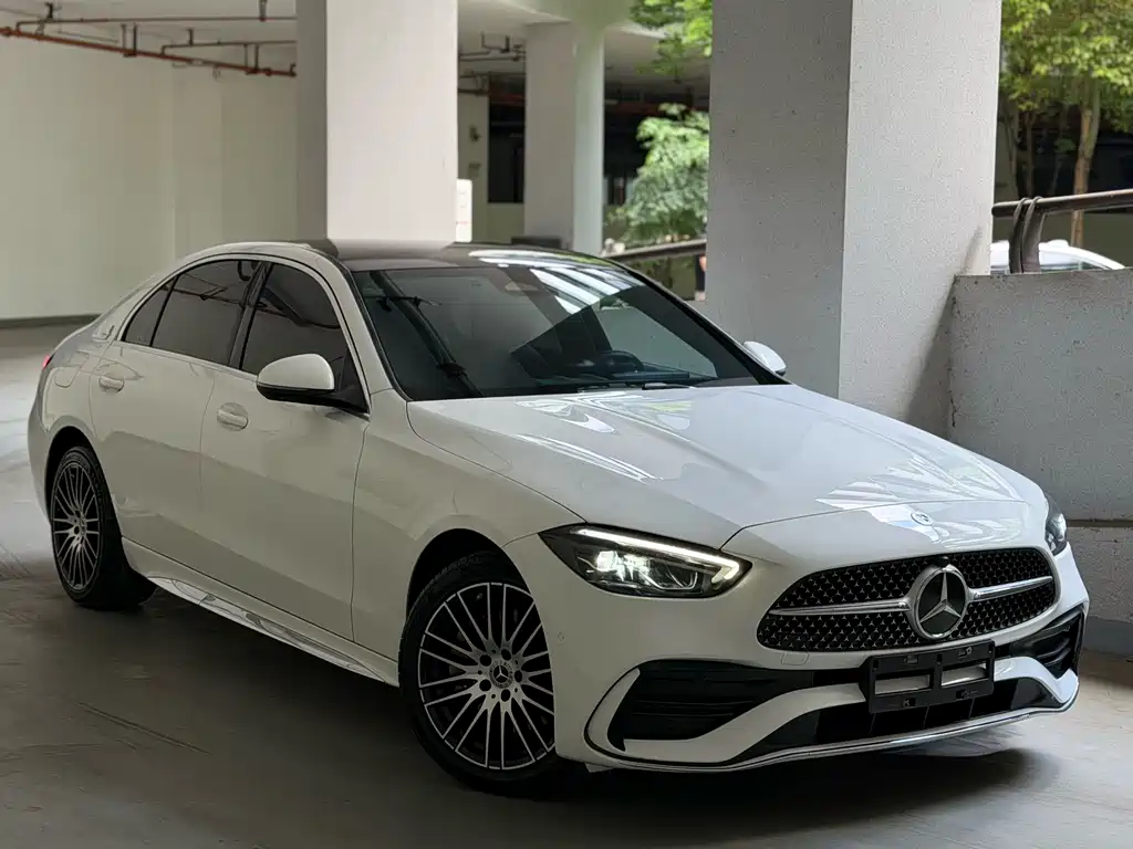 Mercedes-Benz C-Class 2023 — фото 23