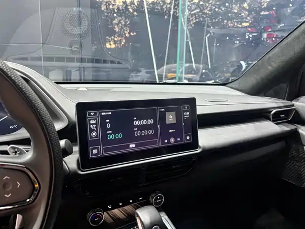 Lotus EMIRA 2021