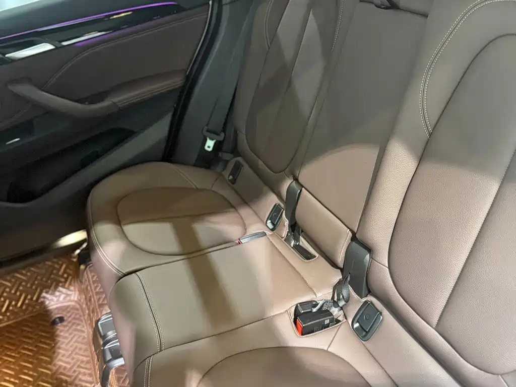 BMW X1 2021 — фото 12