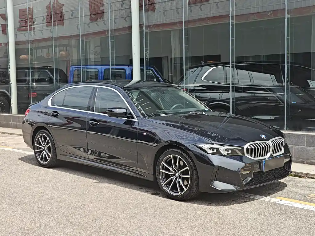 BMW 3 Series 2023