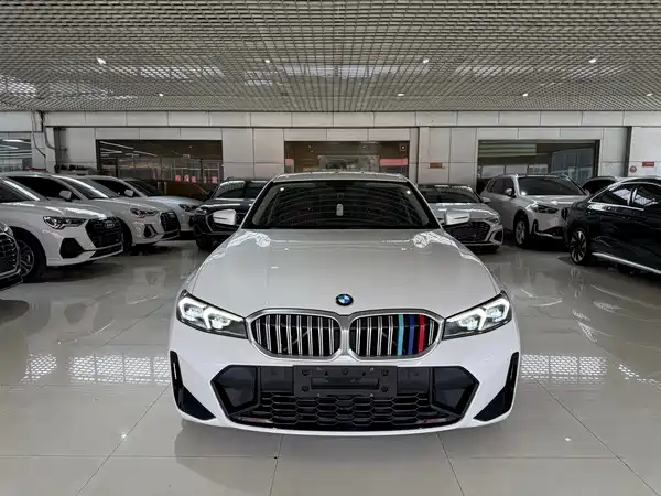 BMW 3 Series 2023