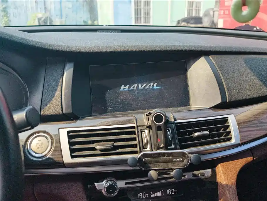 Haval H7 2017 — фото 13