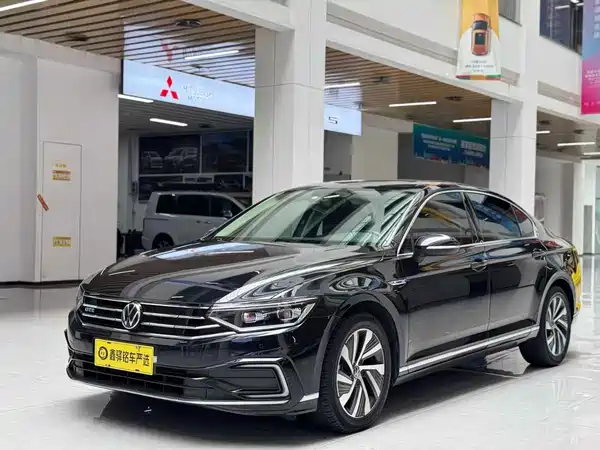 Volkswagen Magotan PHEV 2022