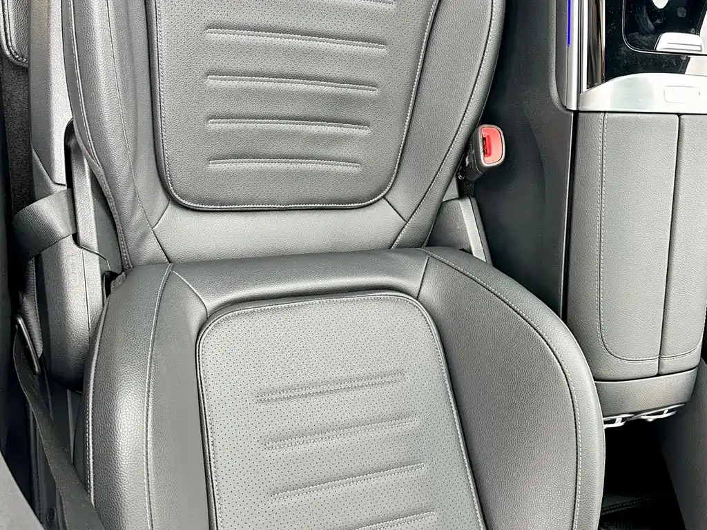 Mercedes-Benz C-Class 2021 — фото 15
