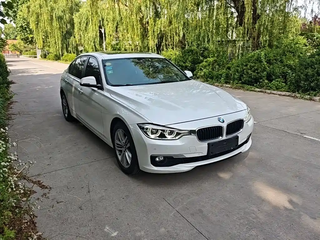 BMW 3 Series 2017 — фото 4