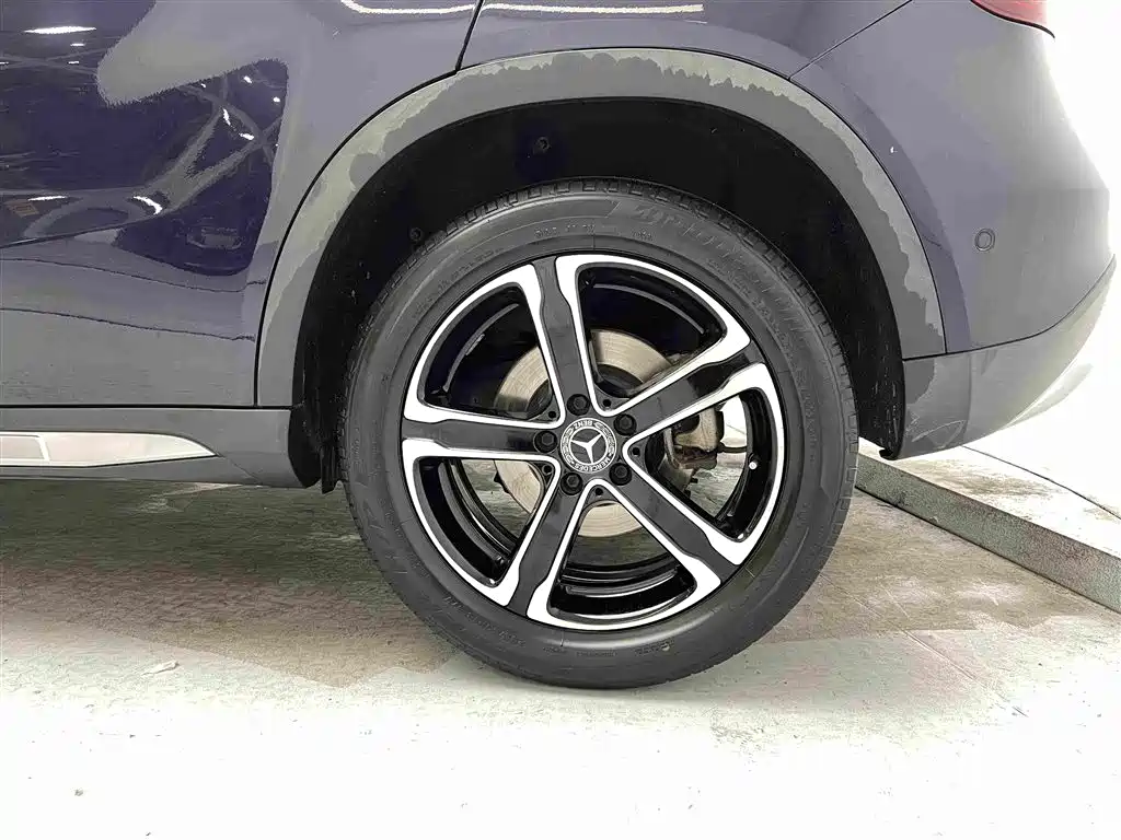 Mercedes-Benz GLA 2018 — фото 14