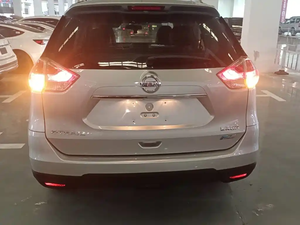 Nissan X-Trail 2016