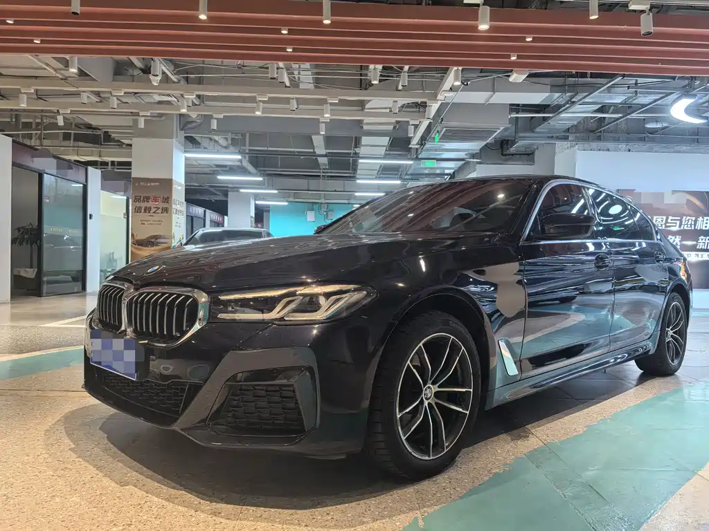 BMW 5 Series 2022