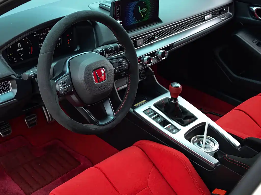 Honda Civic 2025 — фото 12