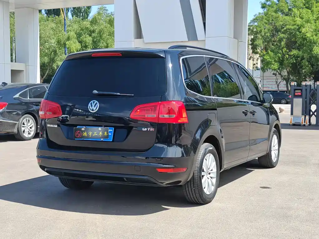 Volkswagen Sharan 2016 — фото 9